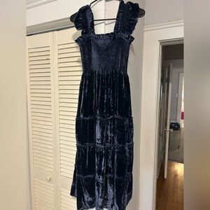 Hill House The Ellie Nap Dress Navy Blue Velvet Smocked Midi Dress Sz S NWT